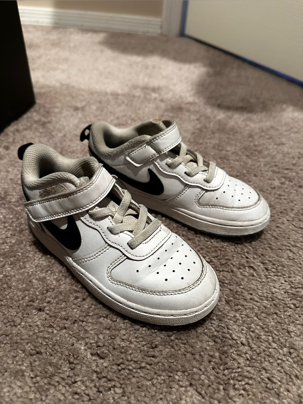 Nike Court Borough Low Size 10c 0602